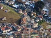 35 Valpiana, il centro con la Chiesa